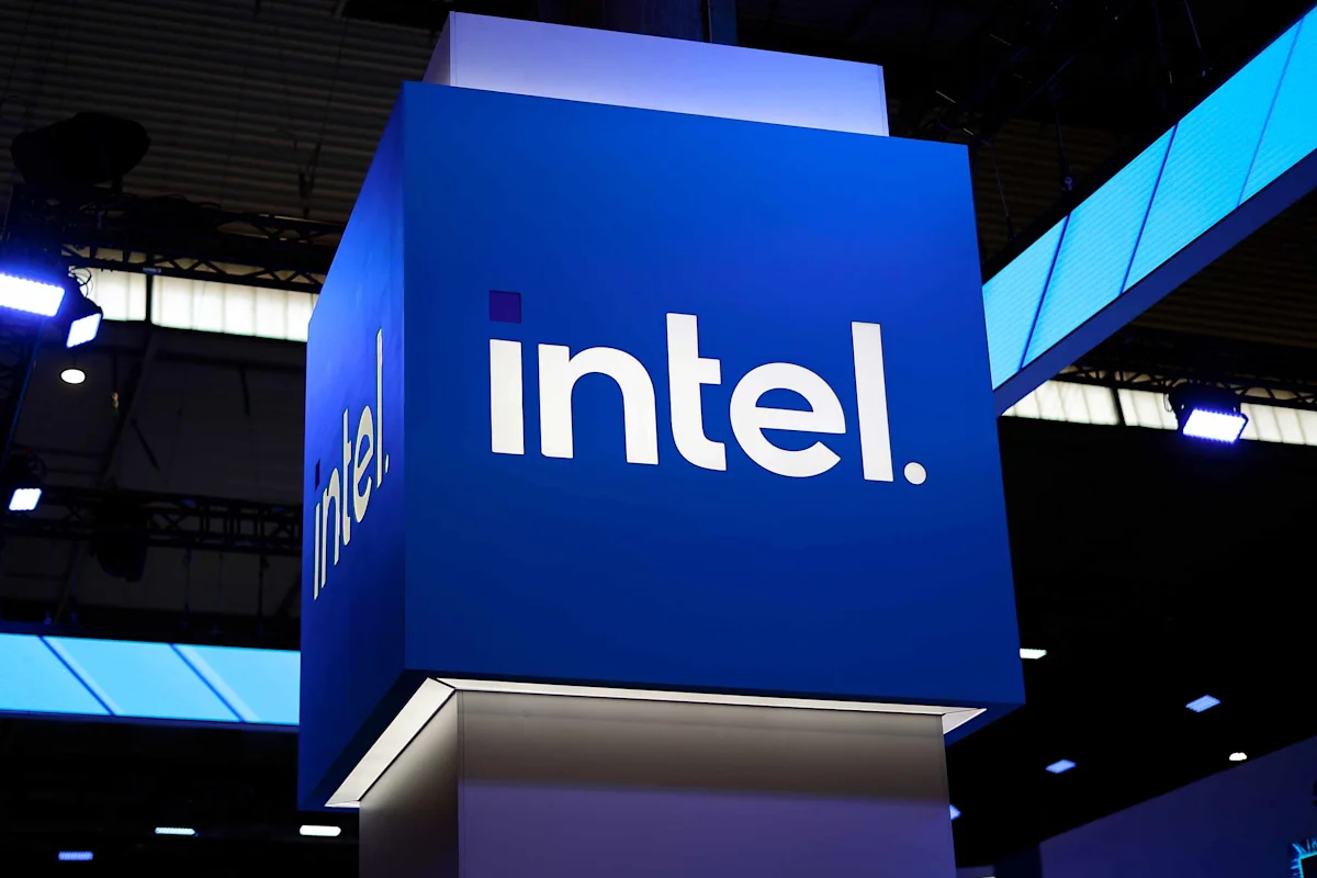 Intel corporate logo representing the chipmaker’s announced equity offering