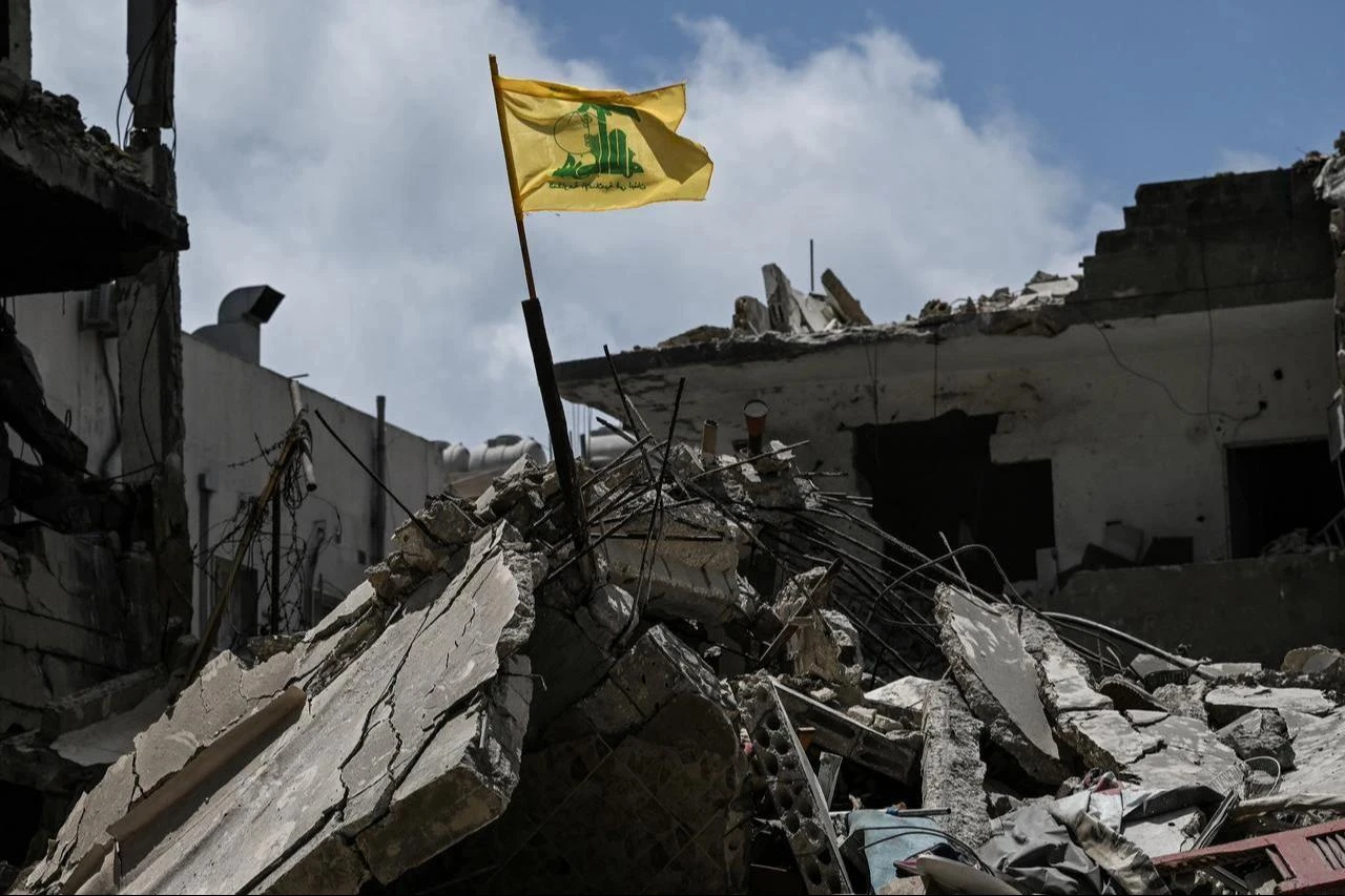 Flag of Lebanon illustrating the dispute over talks and an Israeli territorial map