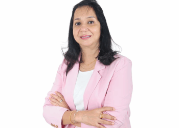 Dr. Dhanalakshmi, Indian expat dentist and author from Kerala, who passed away in Abu Dhabi.